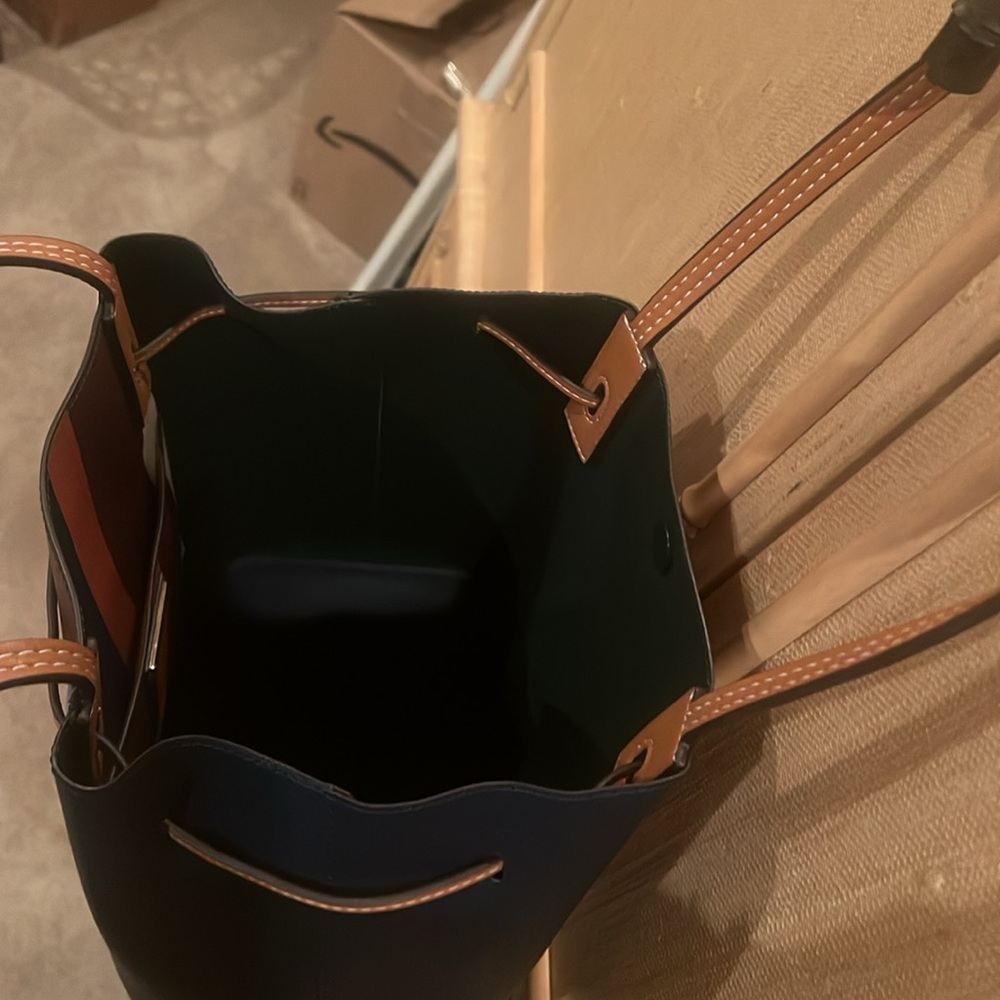 TORY BURCH 
Blue , multicolor stripe leather Kerrington bucket bag /gold-tone - Picture 8 of 17